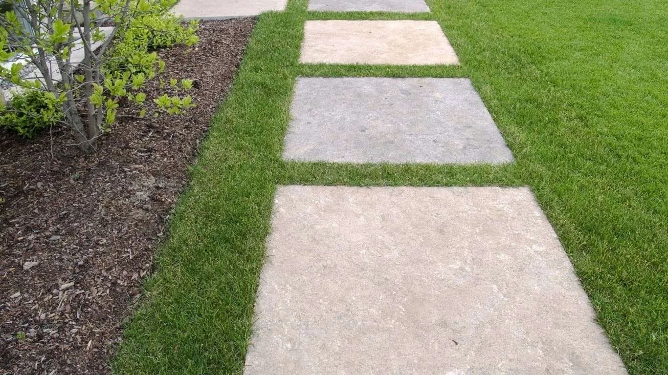 Blog post Ideas to Create a Modern Paver Walkway image