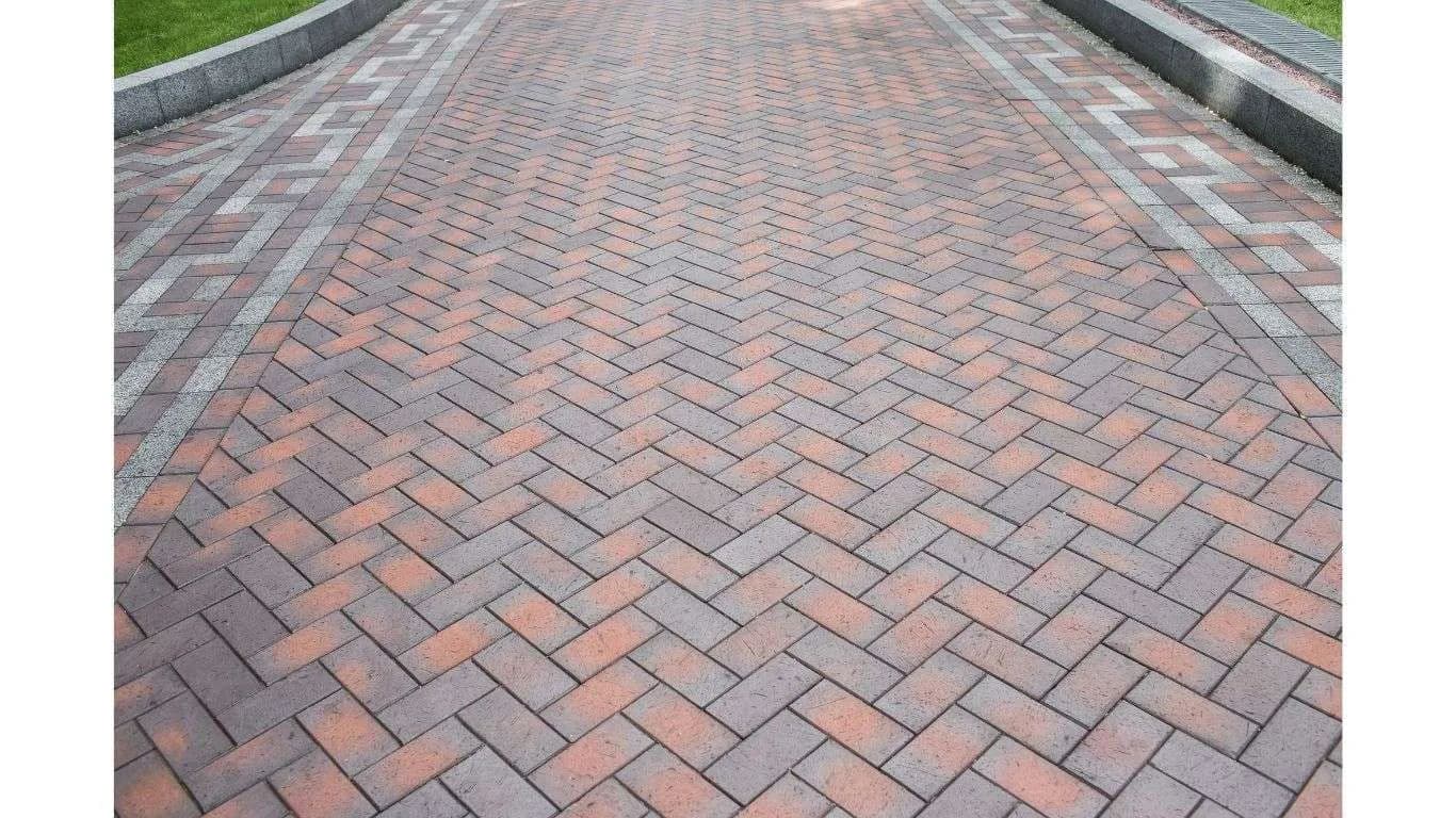 Blog post Benefits of Permeable Pavers image